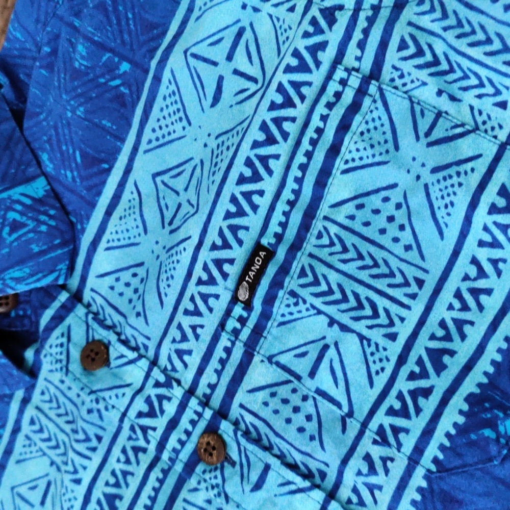 Tanoa Button-up - Picture 2 of 4